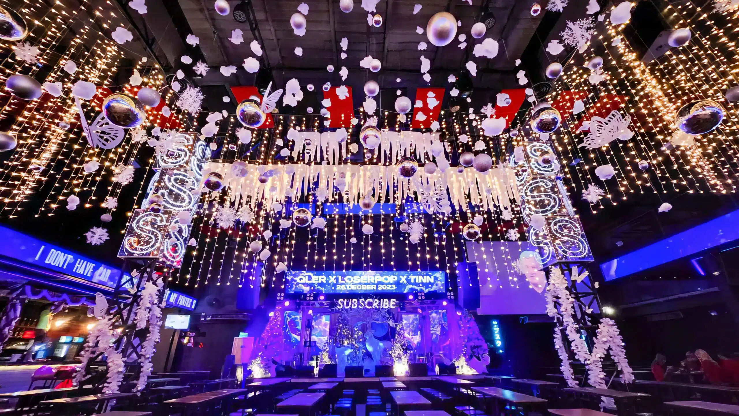 หัวแขวนสำหรับการตกแต่ง HOOK EVENT SERVICE 14 LINE ALBUM Glittering Diamond ๒๔๐๑๒๒ 21 topaz enhance 3.6x 0 scaled