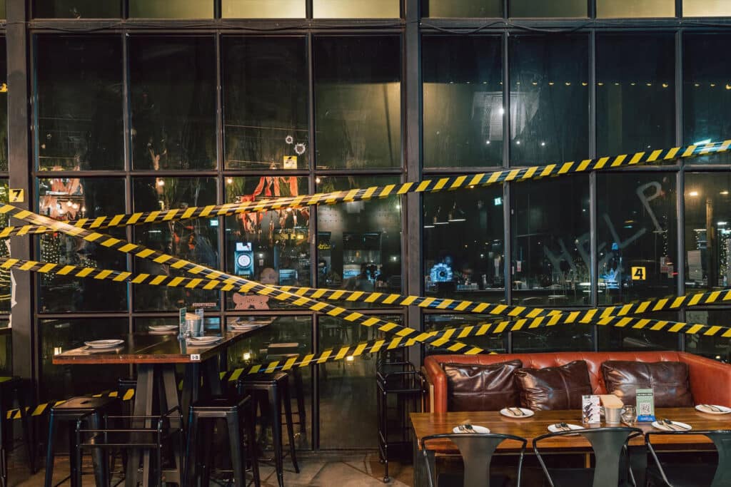 THT Seasonal Decoration Halloween Crime Scene 004