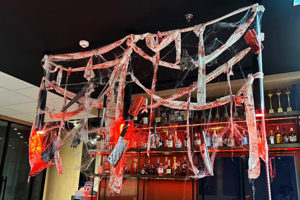 THT Seasonal Decoration Halloween Crime Scene 018