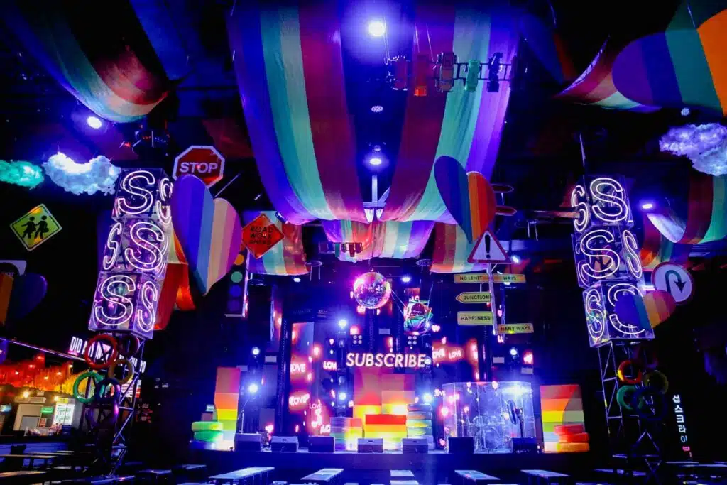 THT Seasonal Decoration PrideMonth 001