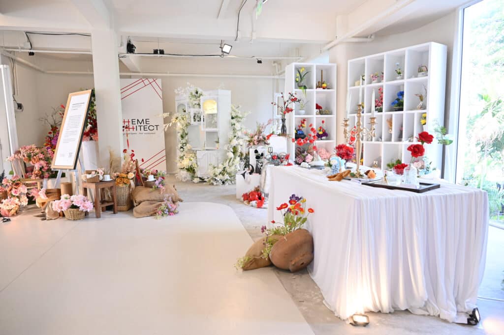Interior Props Set by THEMEChitect : เติมเต็มทุกพื้นที่ให้สมบูรณ์แบบ 30 2025 04 05 GUMP CROSS 129
